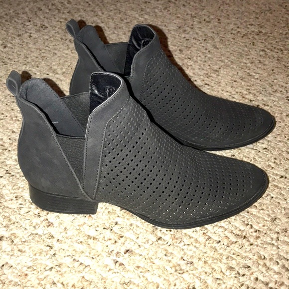 Restricted Shoes - Women’s Black Booties
